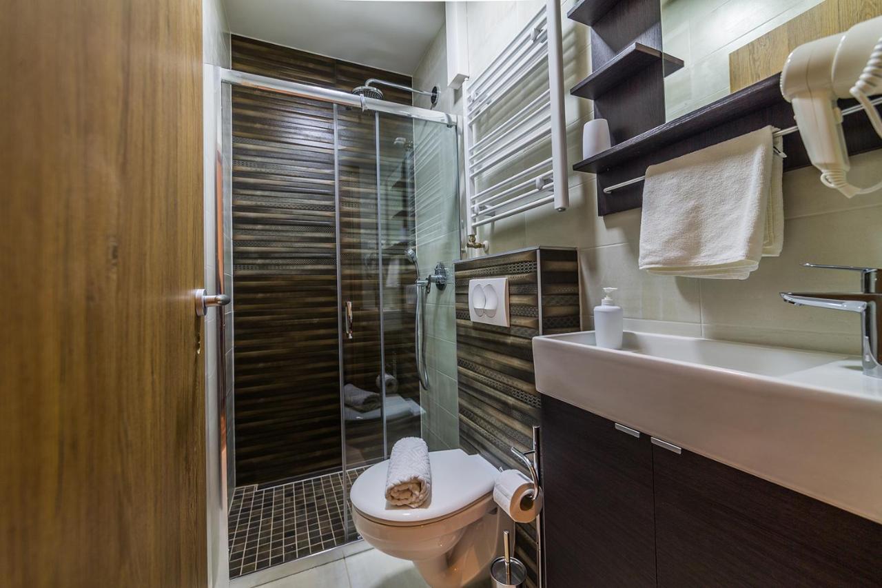 Sztar Motel Etterem Balassagyarmat Exterior foto